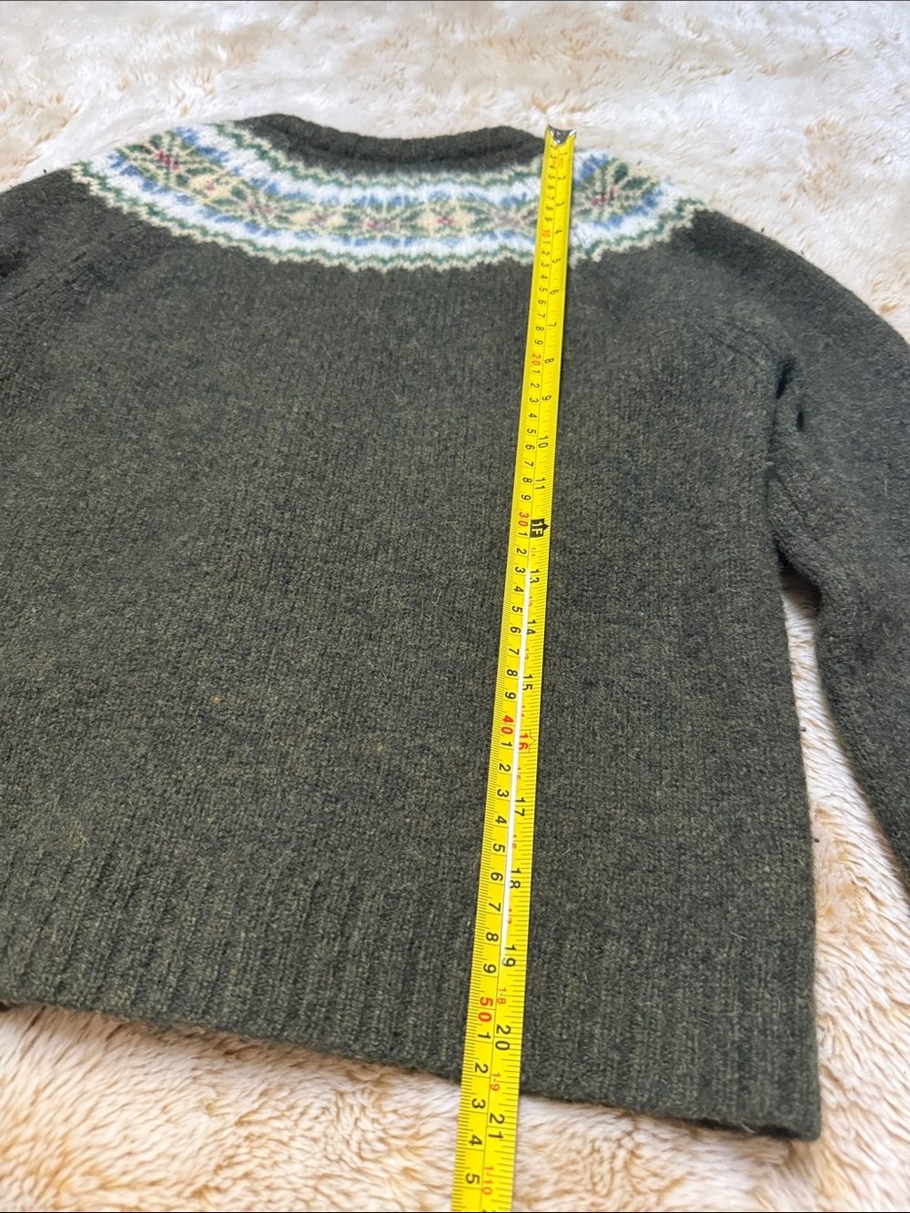 Abercrombie & Fitch Vintage Dark Olive Fair Isle Yoke Cardigan - Picture 7 of 8